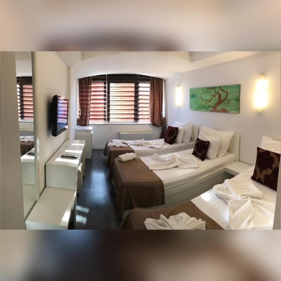 Theranda Hotel Prizren Exterior foto