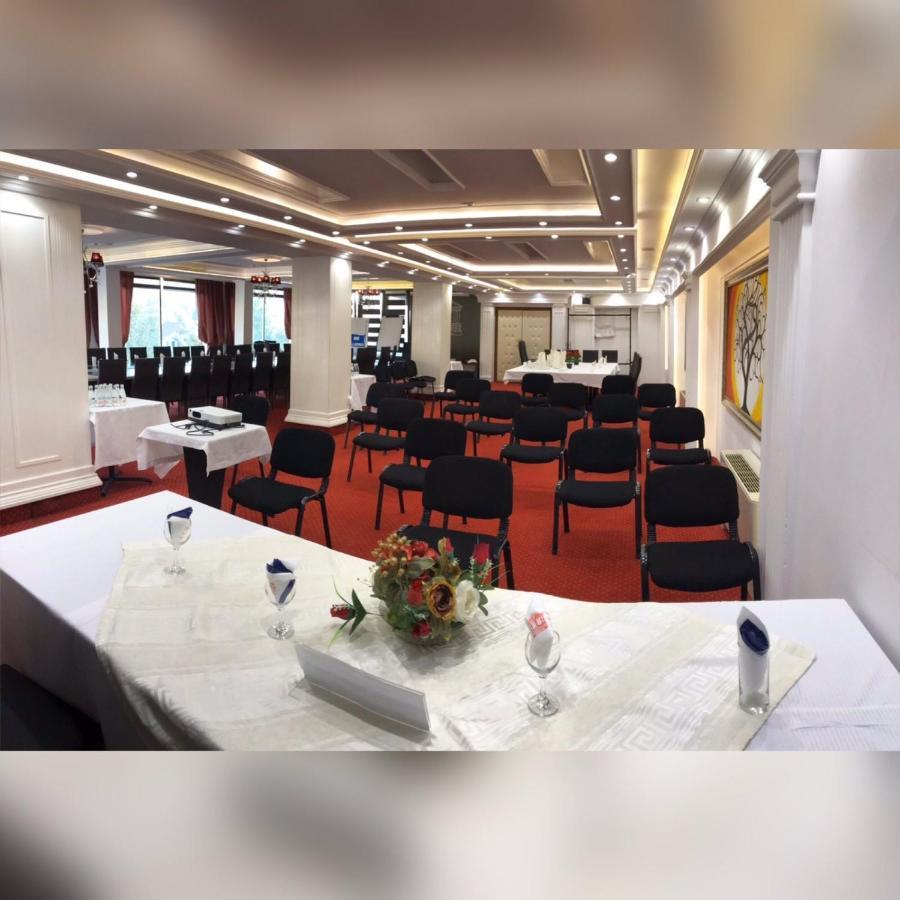 Theranda Hotel Prizren Exterior foto