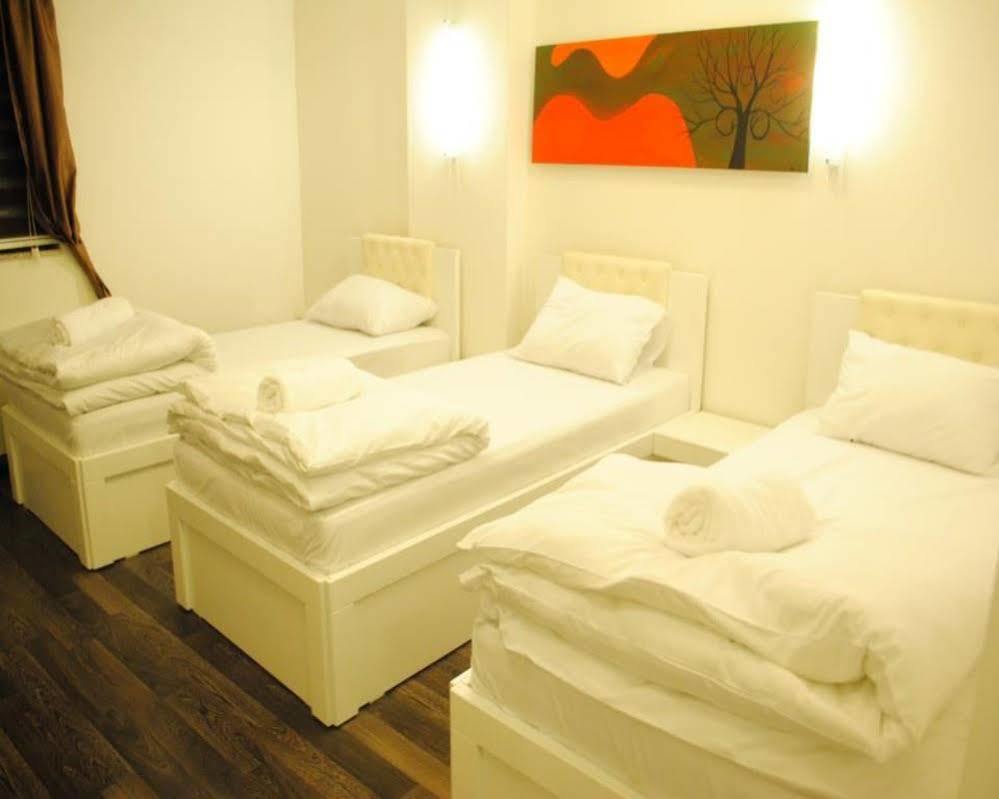 Theranda Hotel Prizren Exterior foto